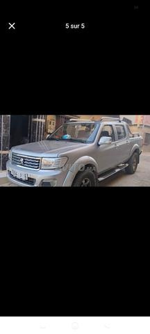 Peugeot Landtrek 2020 diesel 4*4 toutes options.