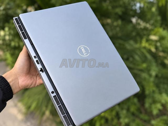 DELL Precision 7760 - Nvidia T1200 - 2