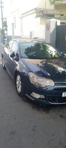 Belle voiture très propre - 2