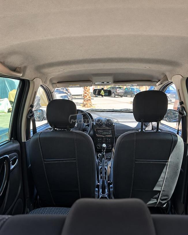 DACIA DUSTER 2012