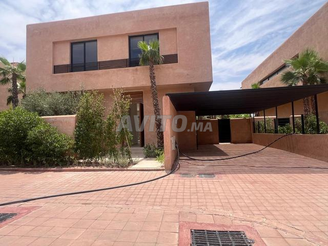 للبيع - فيلا فاخرة - مراكش - 2