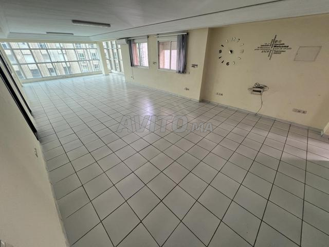 Bureau 120 m² à louer – Centre-ville Tanger - 2