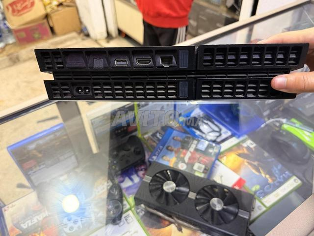 PlayStation 4 / PS4 fat - 2