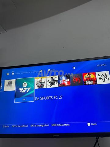 PS4 Pro 1 Tera avec manette - 2