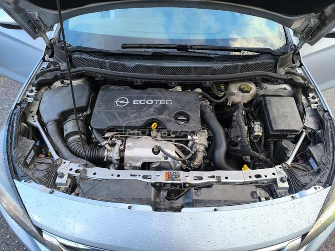 Opel Astra Diesel Manuelle 2016 à Salé 0676483605 
