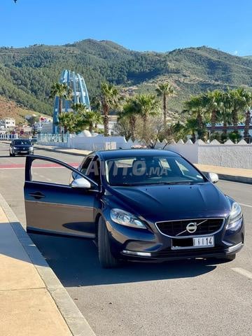 Volvo V40 Diesel Manuelle 2016 à Tétouan