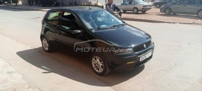 Fiat Punto Essence Manuelle 2000 à Khouribga