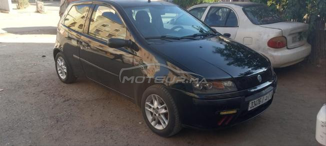 Fiat Punto Essence Manuelle 2000 à Khouribga