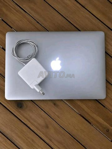 MacBook i7 pro Rétine double Ram 8 de 256 SSD