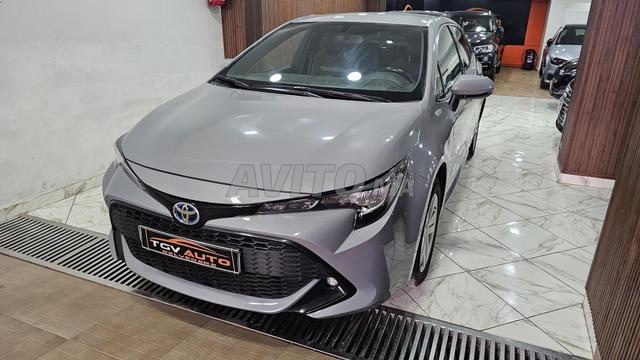 Toyota Corolla S Hybride - 2