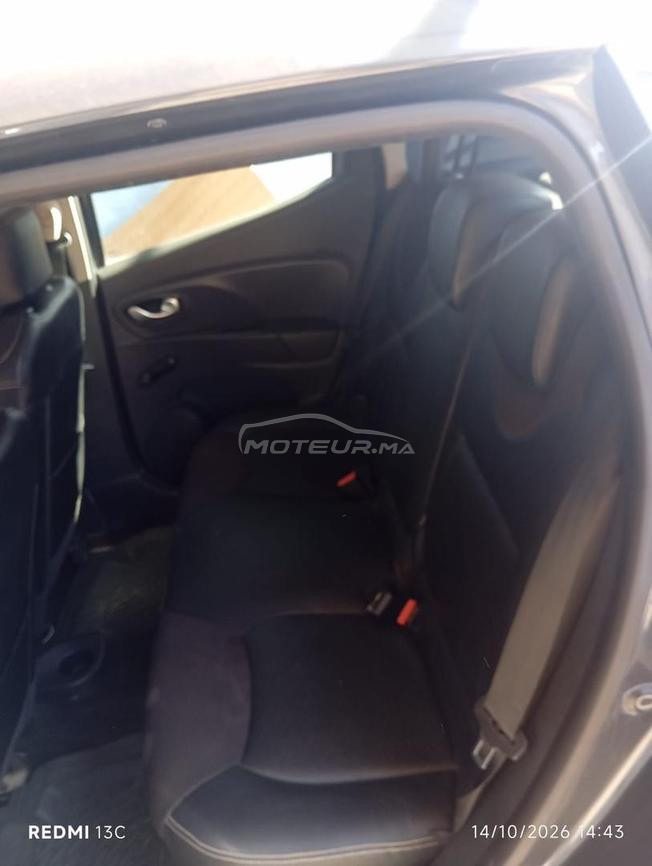 Renault Clio Essence Manuelle 2017 à Marrakech