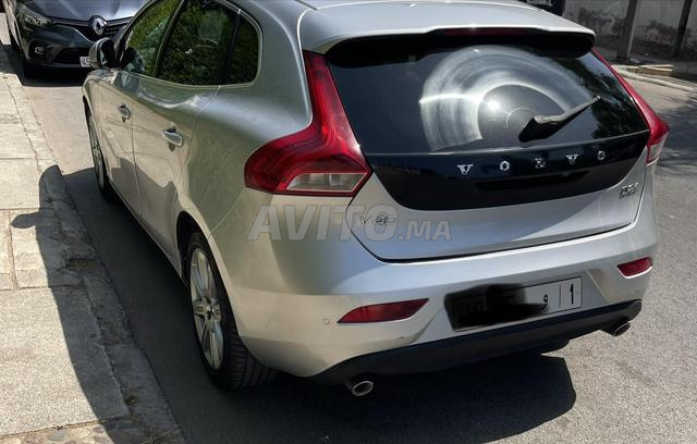 Volvo V40 Diesel Automatique 2020 à Casablanca - 2