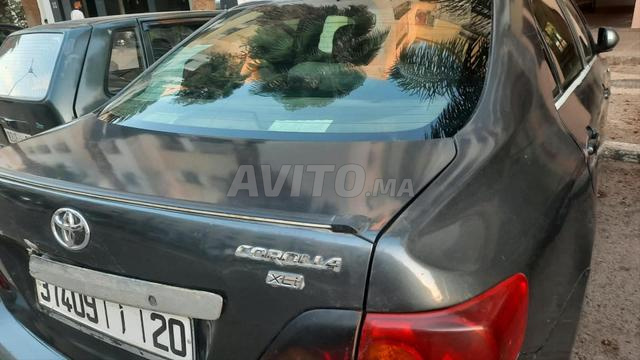 Voiture en bon état - 2