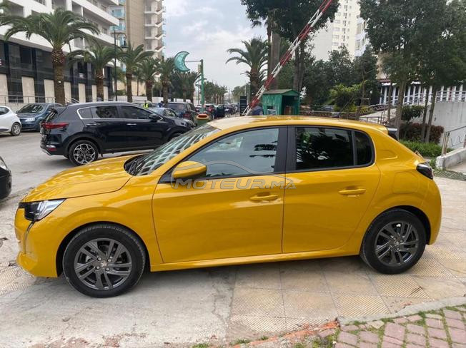 Peugeot 208 Diesel Manuelle 2021 à Tanger