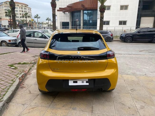 Peugeot 208 Diesel Manuelle 2021 à Tanger