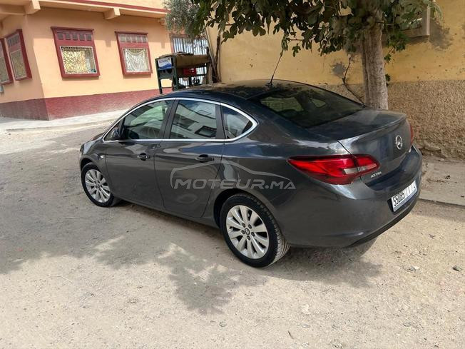 Opel astra J