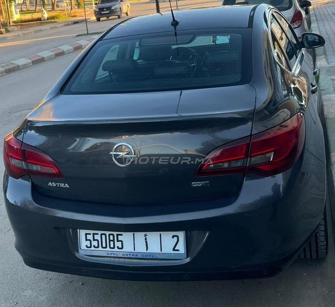 Opel astra J