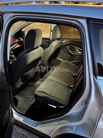 Ford Kuga - 2