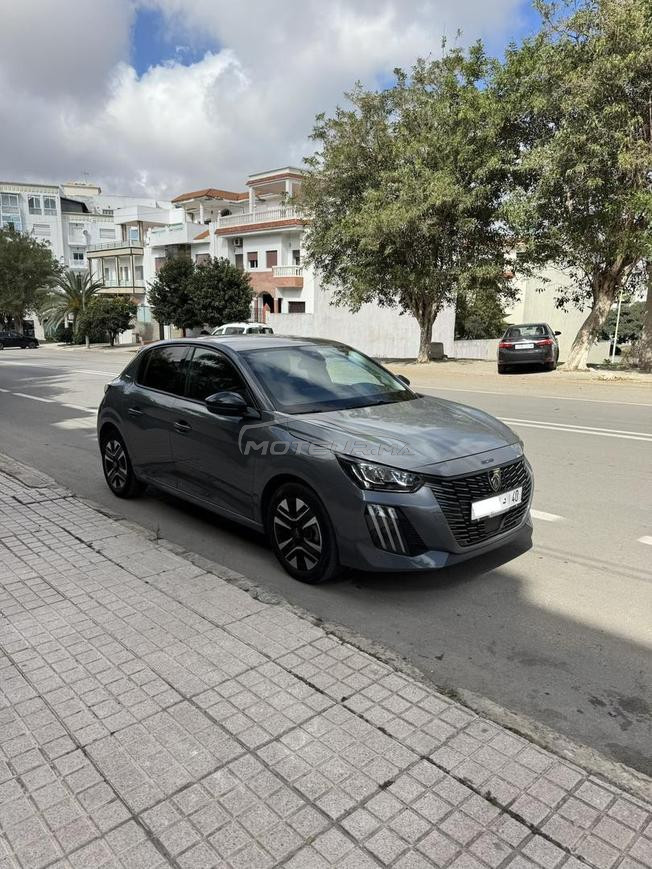 Peugeot 208 Diesel Manuelle 2025 à Tétouan