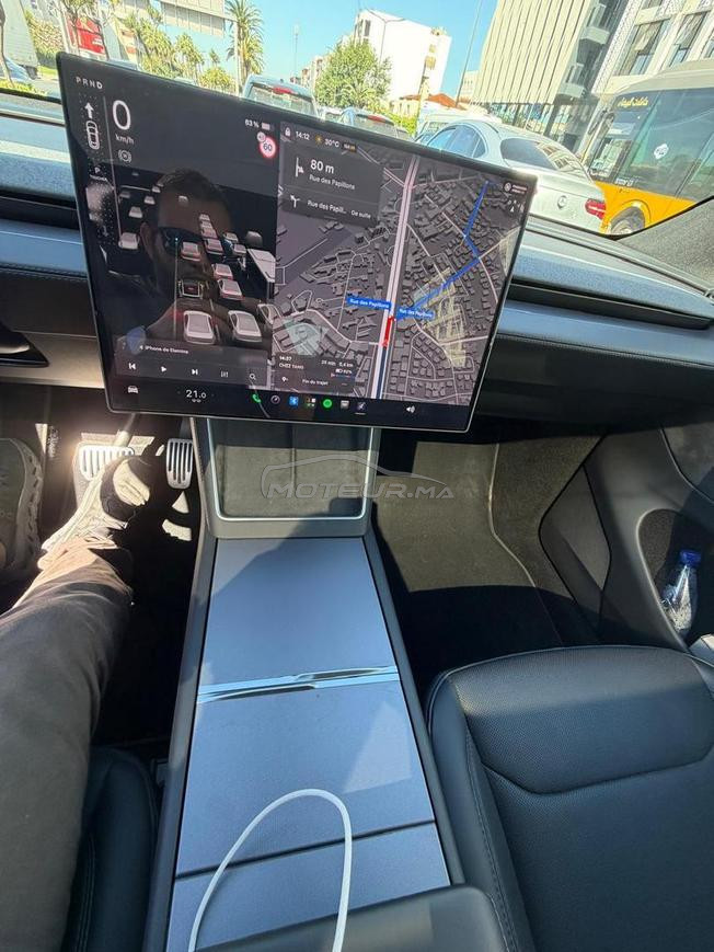 voitures tesla