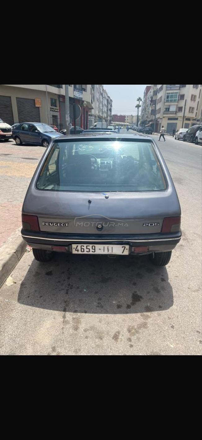 205 bon etat