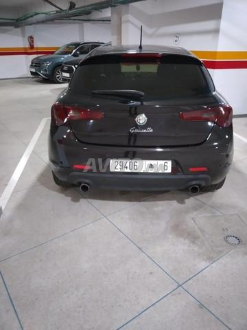 Voiture d'occasion à vendre - 2