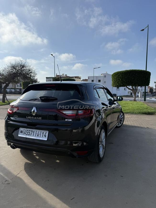 RENAULT MEGANE 4 intense automatique 