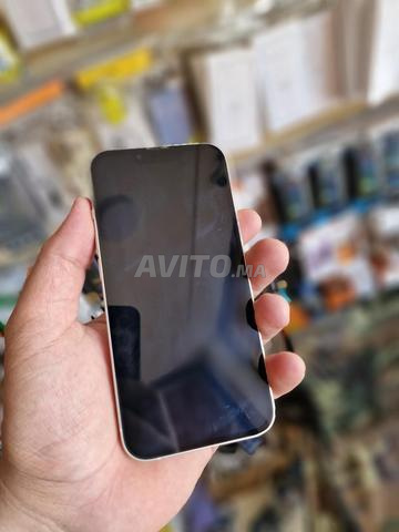 iPhone 13 - 2