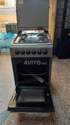 Cuisinière à gaz avec four intégré - 2