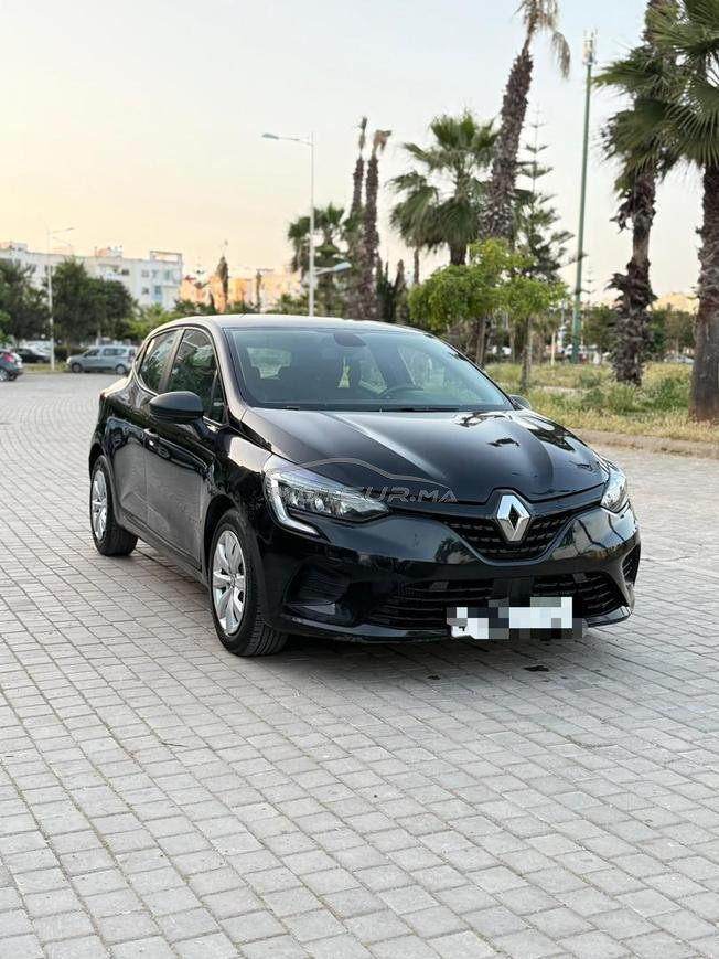 clio 5 model 2023 Bon état 