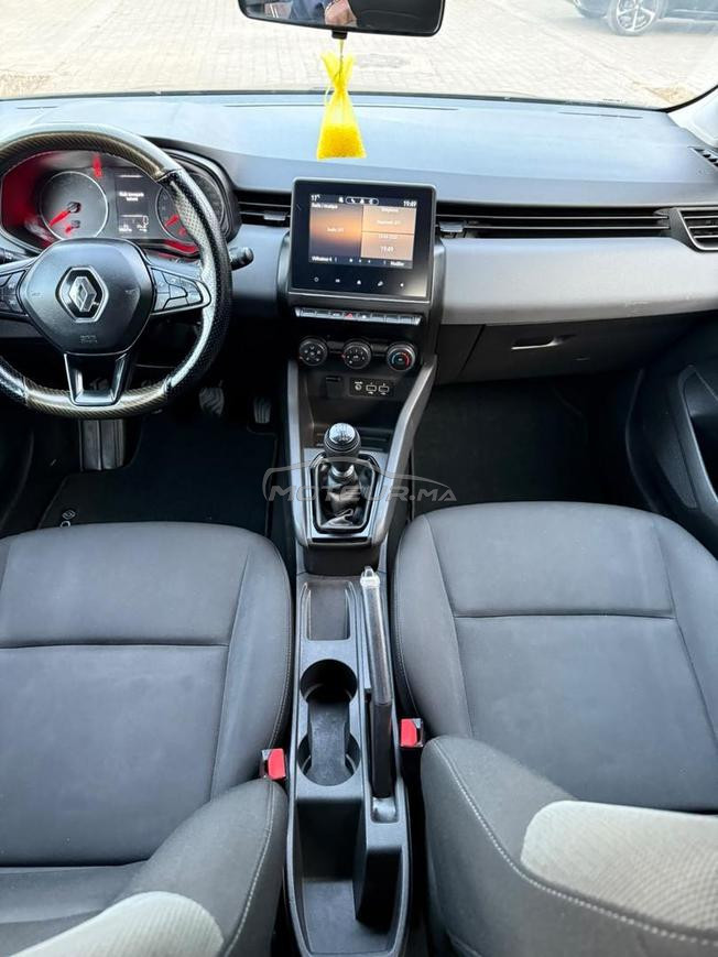 clio 5 model 2023 Bon état 