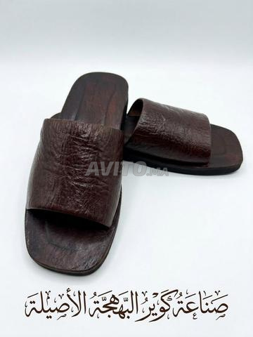حذاء جلد طبيعي