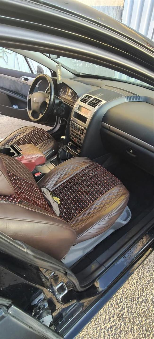 Peugeot 407 Essence Manuelle 2008 à Agadir