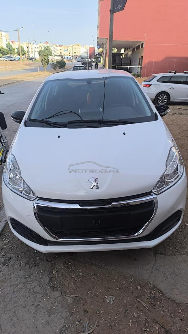 Peugeot 208 Diesel Manuelle 2014 à Temara