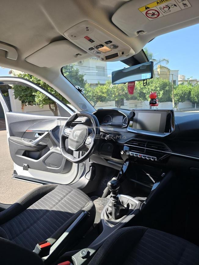 Peugeot 2008 // 2021 Dédouaner 2025