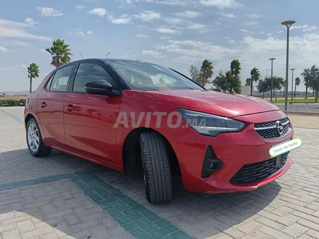 Opel Corsa GS line Diesel Manuelle 2020 à Agadir - 2