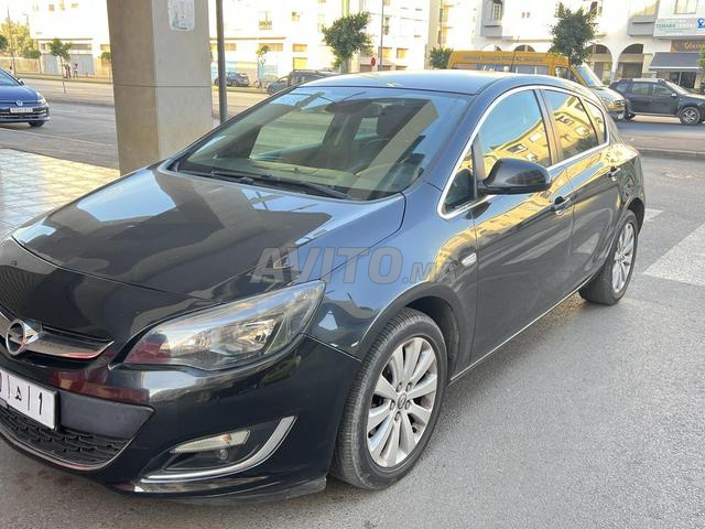Opel Astra 2.L automatique - 2