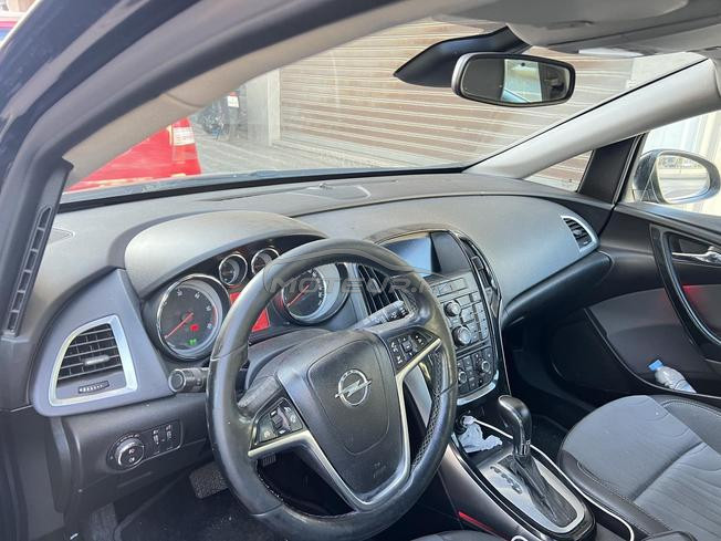 Opel Astra 2.L automatique 