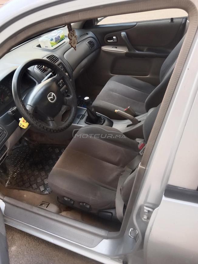 Mazda 323 Essence 