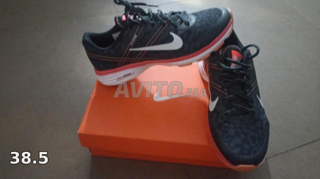 Baskets Nike originales pour femme - 2