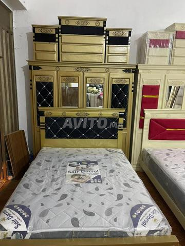 Chambre à coucher fermée 4 portes bois fin. Livraison disponible 🤩mar - 2