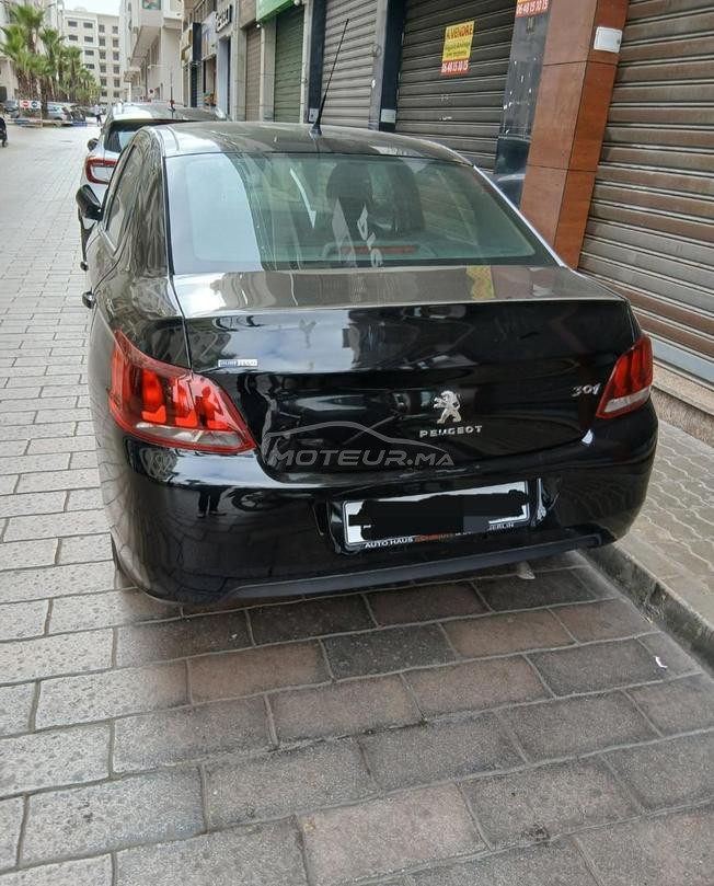 Peugeot 301 essence 2017