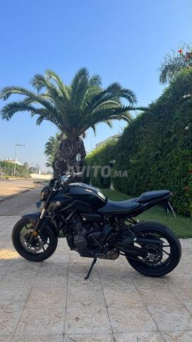 ياماها MT07 2024🇨🇦 - 2