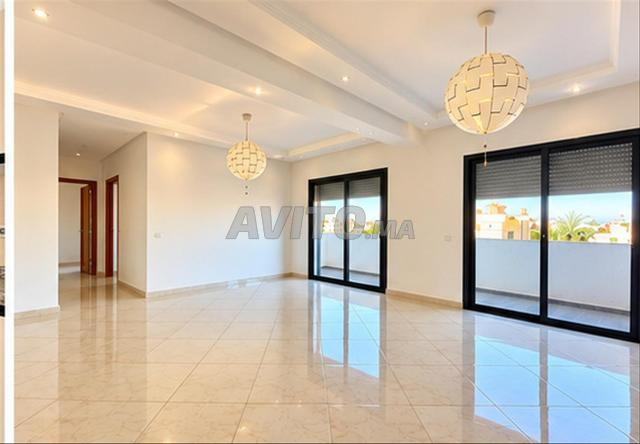 Appartement vide à louer - 2