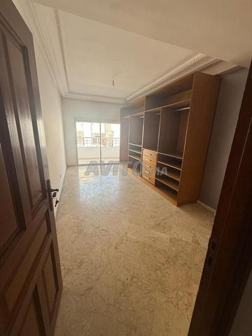 Appartement à louer 246 m² à Casablanca - 2