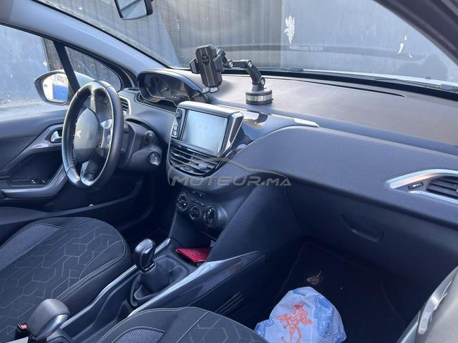 Peugeot 2008 Diesel Manuelle 2018 à Salé