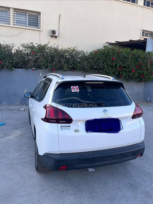 Peugeot 2008 Diesel Manuelle 2018 à Salé