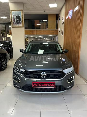 VOLKSWAGEN T-ROC 2021 à Rabat - 2