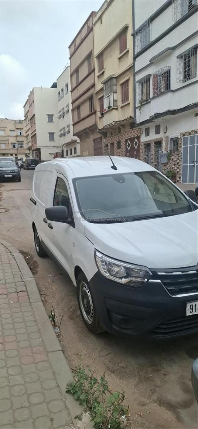 سيارة داسيا دوكر موديل 2023