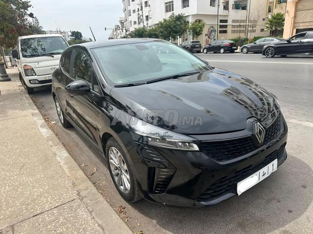 CLIO 5 à louer